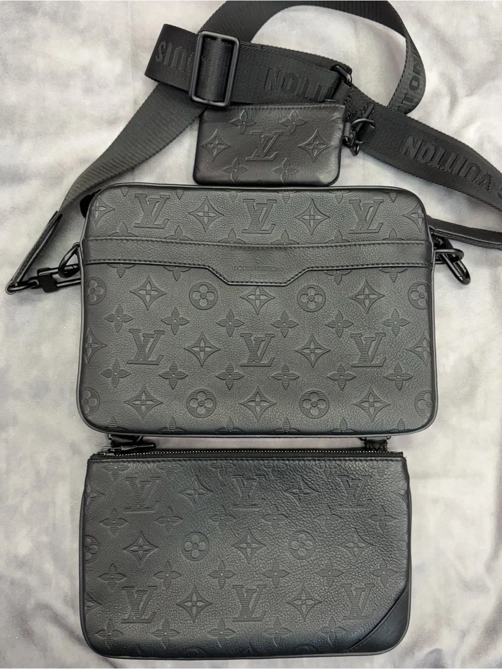 Louis Vuitton Trio Messenger Monogram Shadow Leather EXCELLENT CONDITION